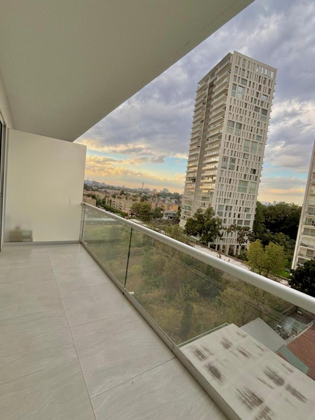 Park Life Guadalajara Aparthotel Buitenkant foto